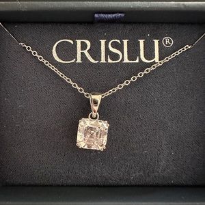 Brand new never worn Crislu Royal Asscher Cut Pendant